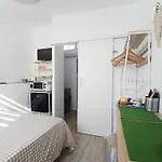 El Rincon Zen- Independiente Con Bano Privado Y Kitchenette Δωμάτια σε οικογενειακή κατοικία *